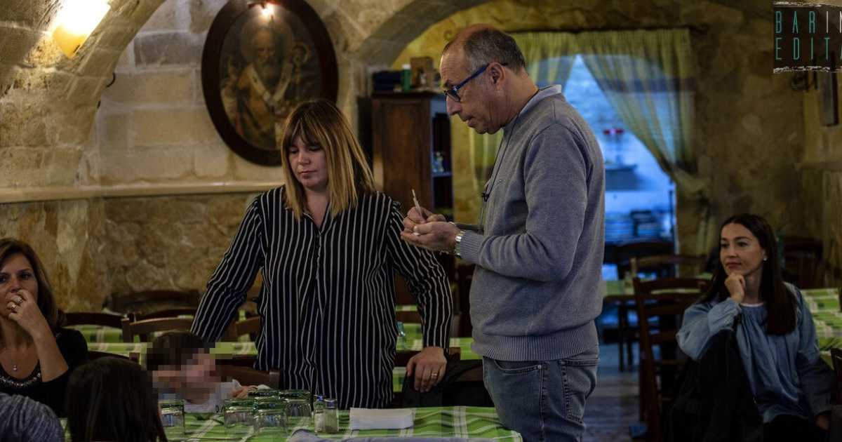 Nessun men�, cameriere decisionista, prezzo fisso e tondo: � il servizio "alla barese"